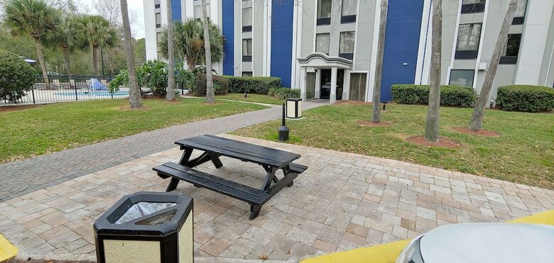 Best Western Southside Hotel & Suites