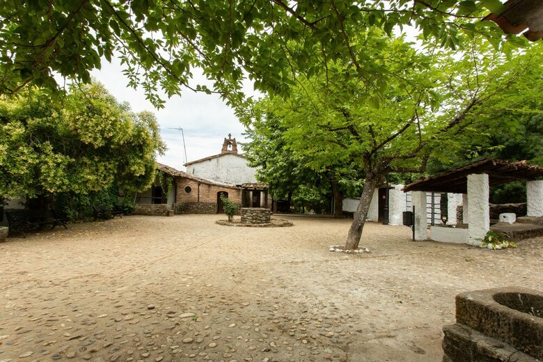 Las Caba�as Del Monasterio