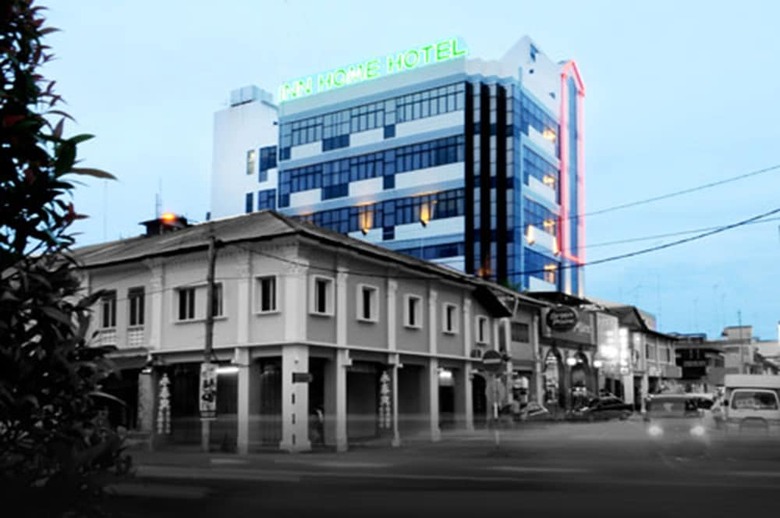 Inn Home Hotel