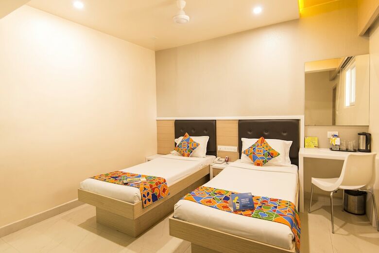 Fabhotel Arunaachalaa Residency