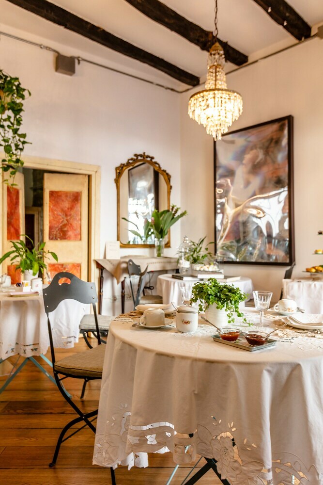 B&B Dei Papi Boutique Hotel