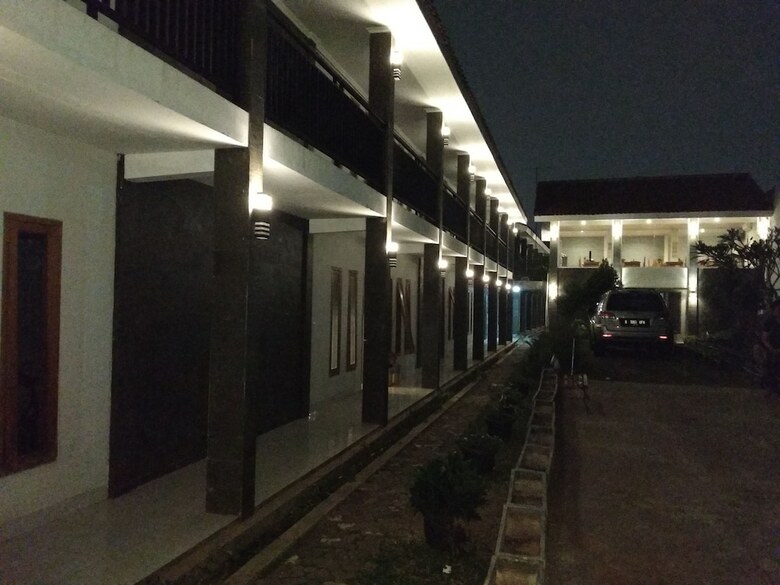 Hostal Gh Capsule
