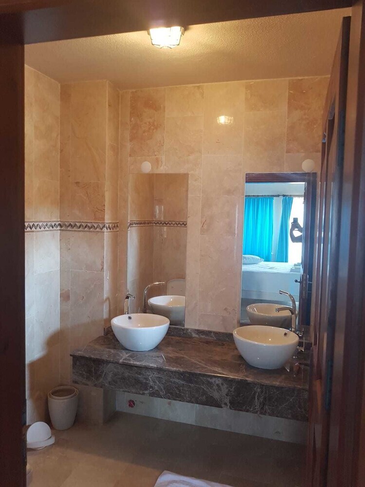Villeamira 1