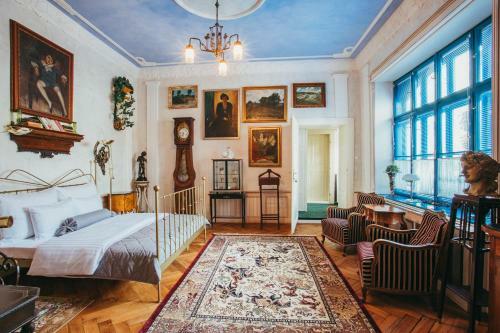 Hotel Divn� Pani Luxury Gallery Rooms