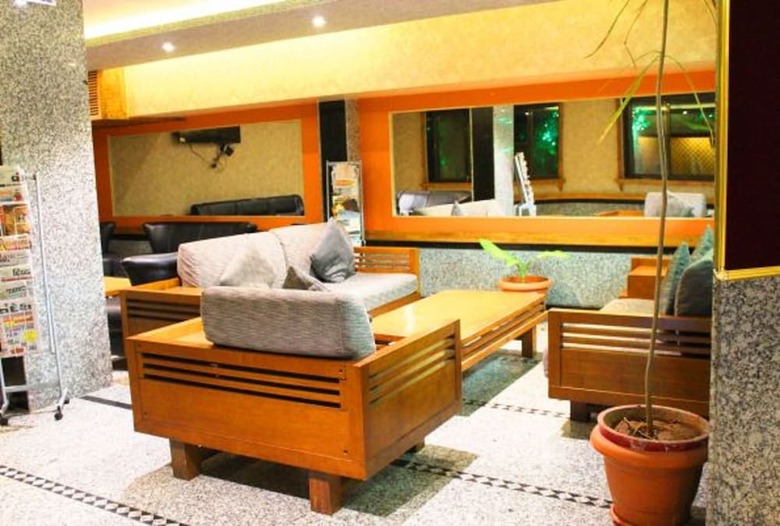 Hotel Orange Inn