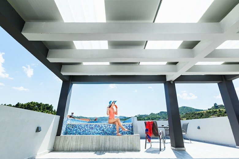 Apartamentos Nymphes Deluxe Accommodation