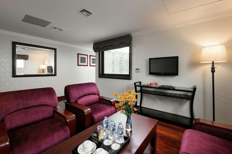 Grand Minerva Hotel