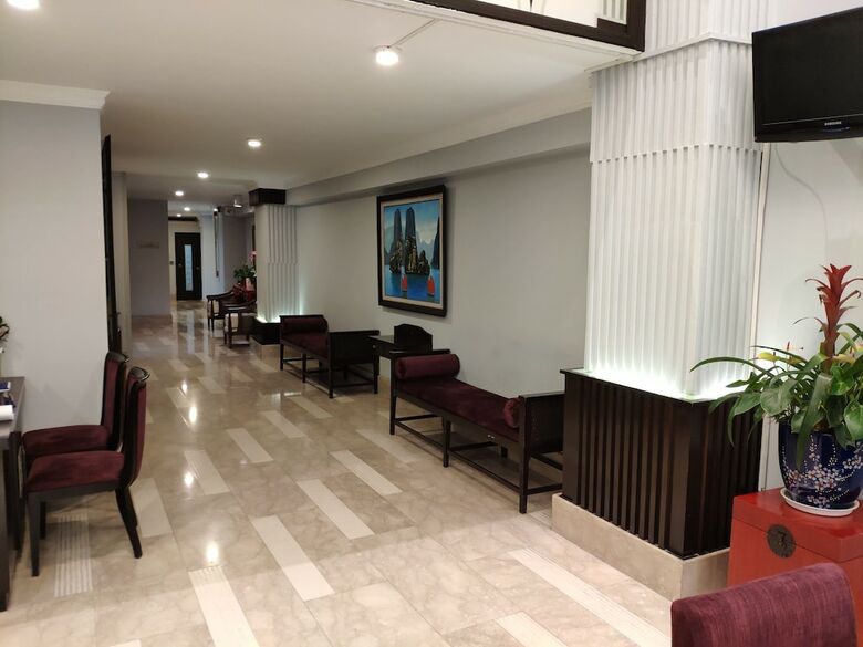 Grand Minerva Hotel
