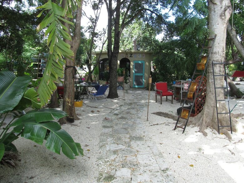 Hostal Hoosville Hostel