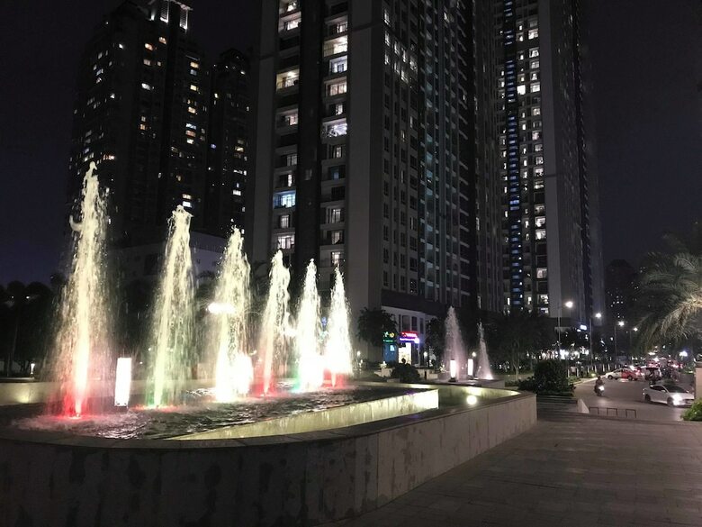 Aparthotel Vinhomes Central Park - Luxury Apartment