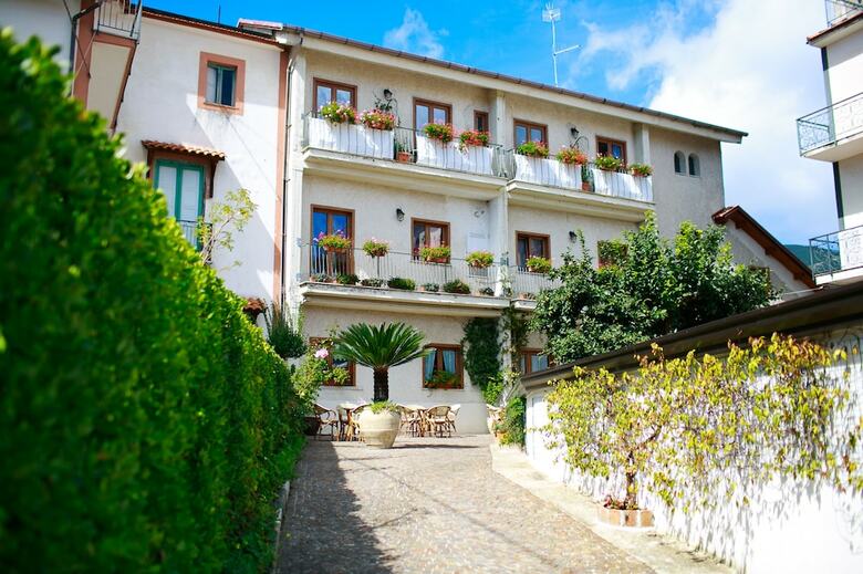 Bed & Breakfast Hotel Nido Verde