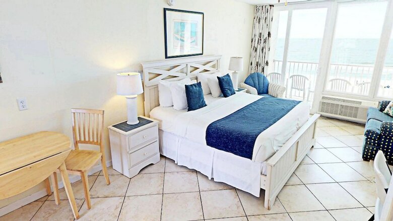Hotel Island Inn Beach Resort