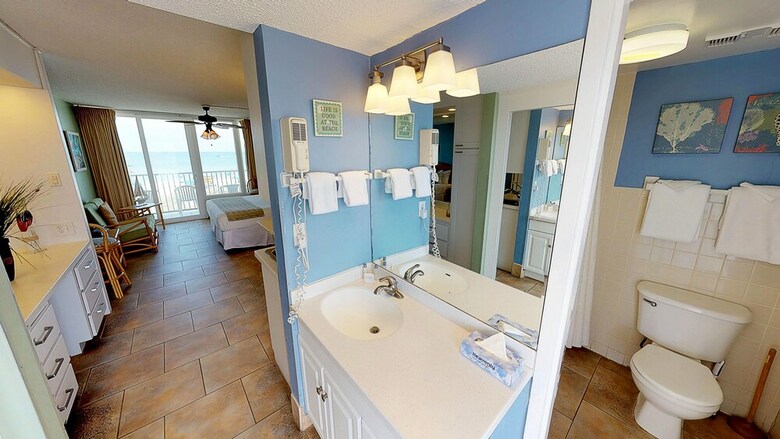 Hotel Island Inn Beach Resort