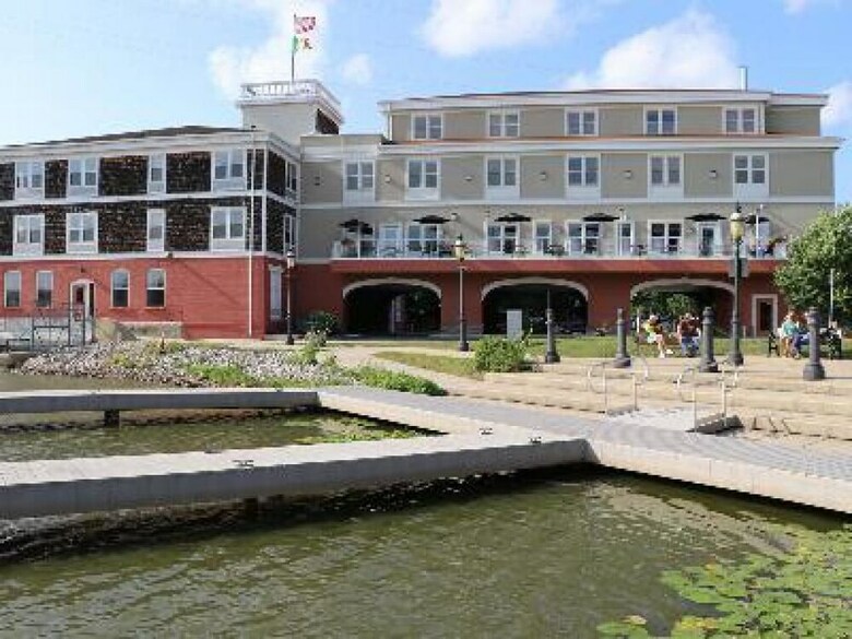 Hotel The Ennis Inn And Pub