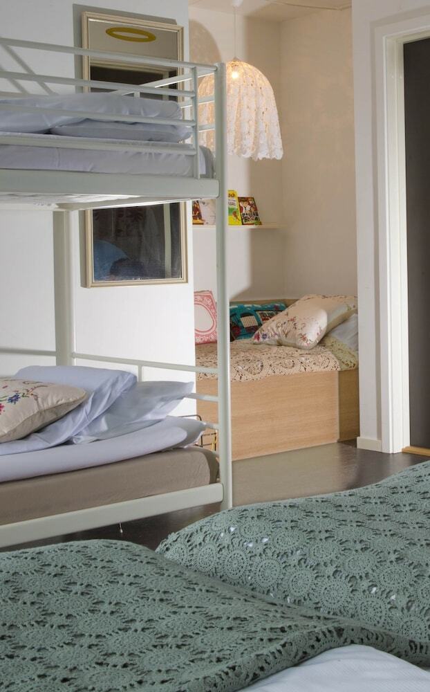 Hostal Lillehammer Station Hotel & Hostel