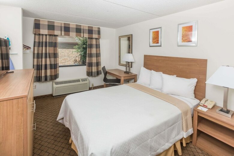 Hotel Days Inn By Wyndham Biloxi Beach