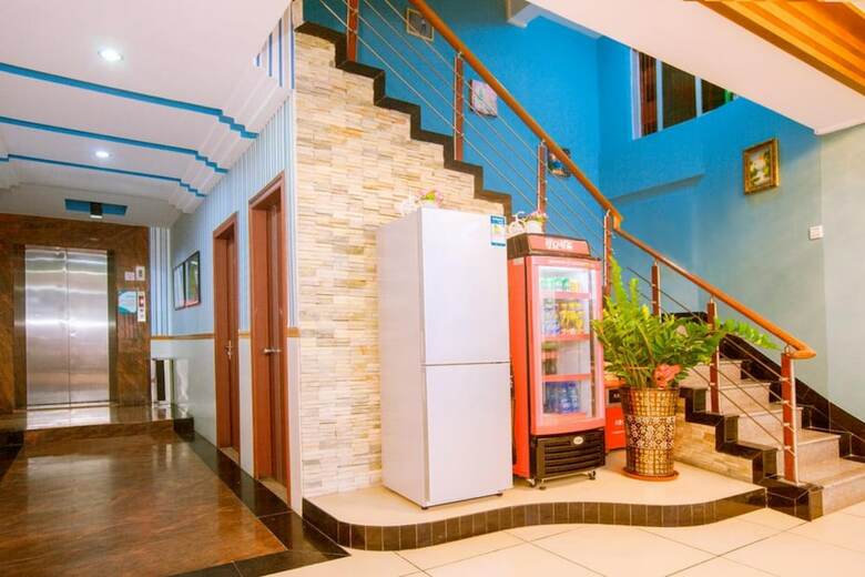 Sanya Tropical Island Hotel