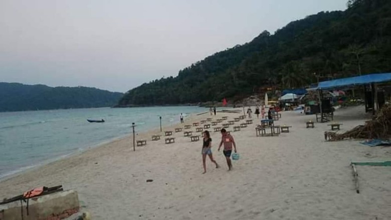 Hotel Warna Warni Cabin