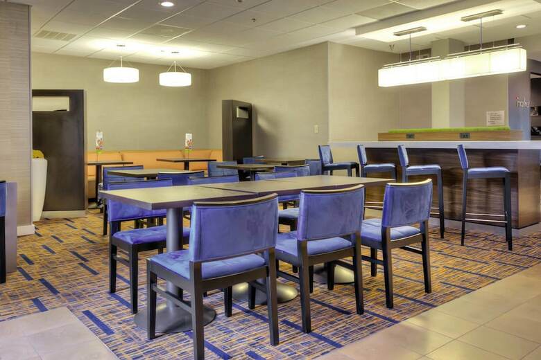 Hotel Courtyard By Marriott Raleigh Crabtree Valley