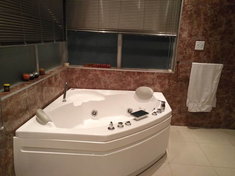 Hotel Heavenly Vale Home Self Catering
