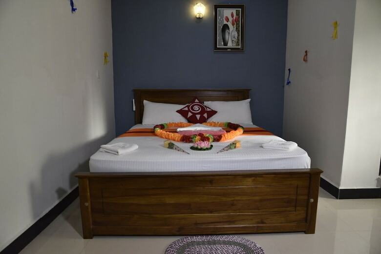 Global City Hotel