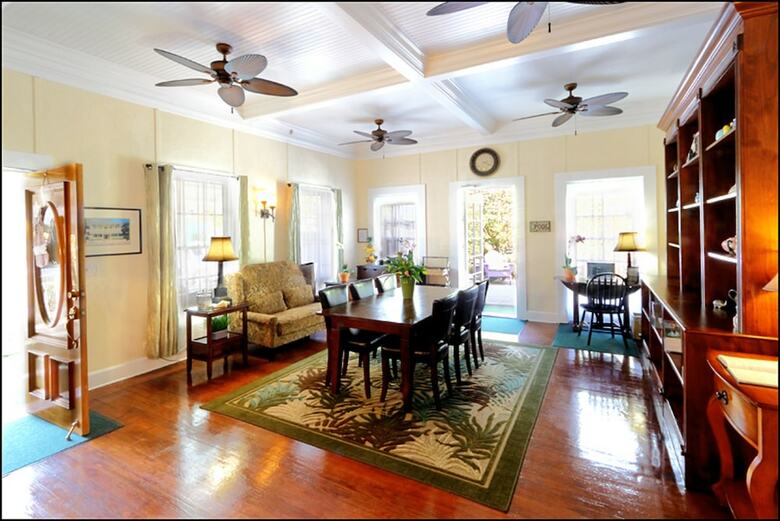 Avalon Bed & Breakfast