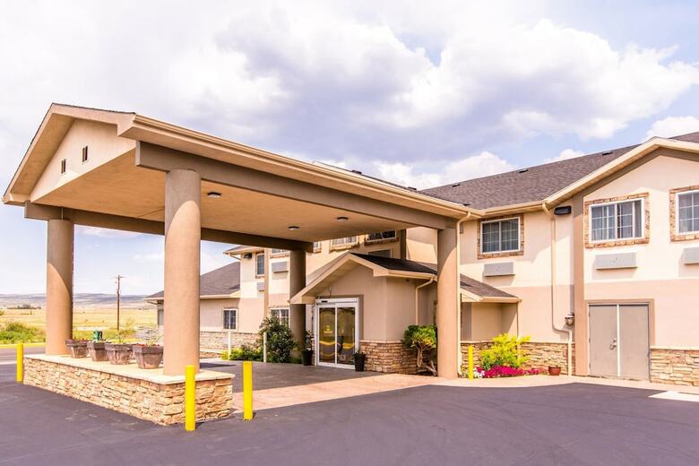 Hotel Quality Inn & Suites University