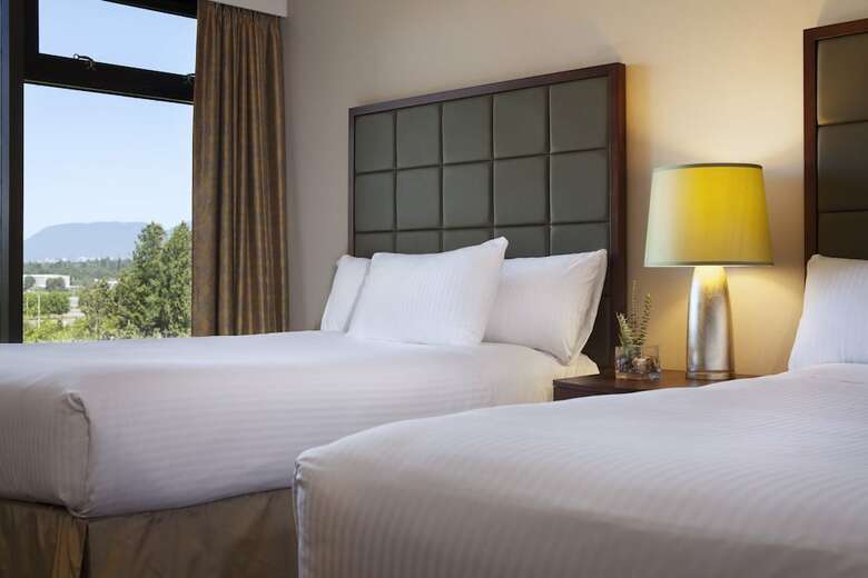 Pacific Gateway Hotel