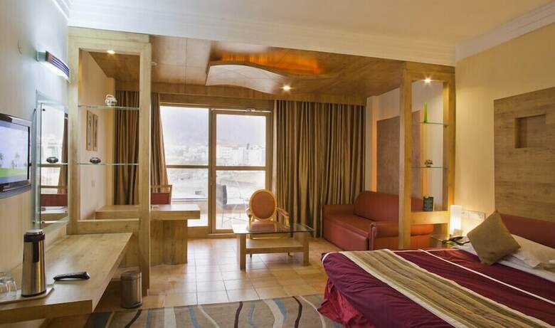 Hotel Kc Residency