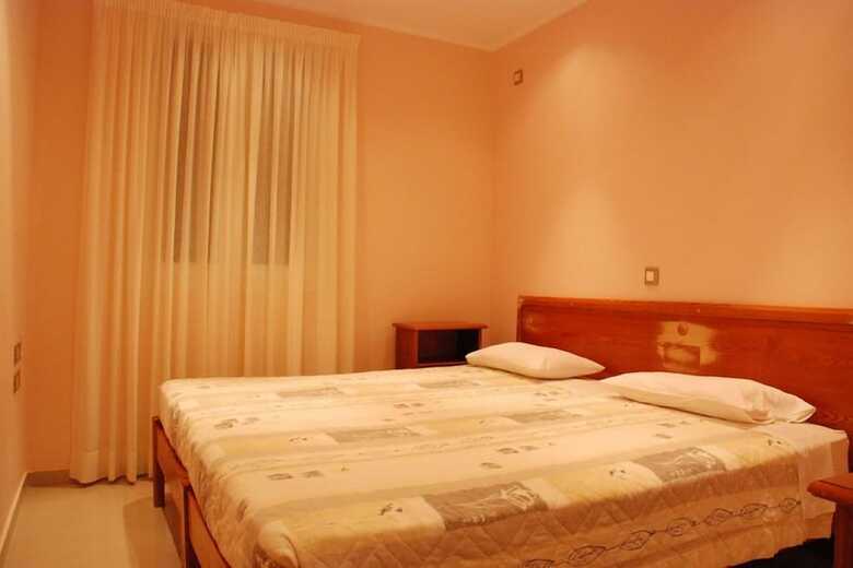 Sunrise Inn Hotel