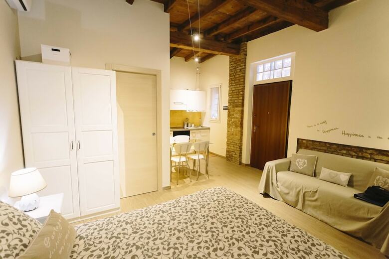 Apartamento Nel Cuore Di Ferrara
