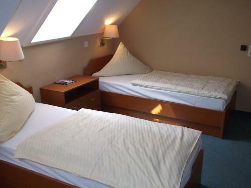Hostal Pension & Restaurant Am Kr�henberg