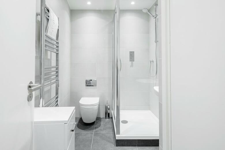 Lcs New Compton Apartments