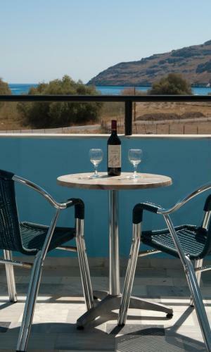 Vlycha Beach Studios & Apartments