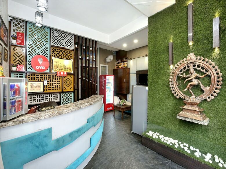Oyo 14510 Hotel Harpal Classic