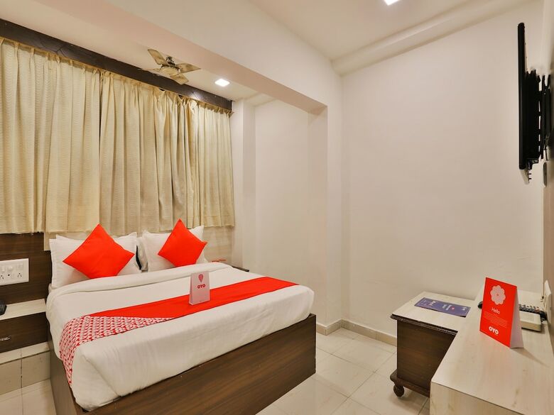 Hotel Oyo 13141 Aniket Inn