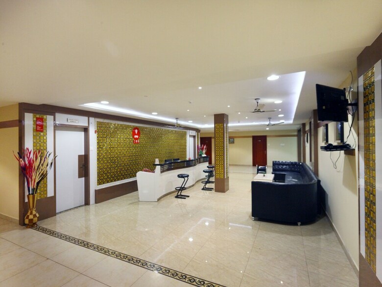 Hotel Oyo 14852 Rahmath Residency