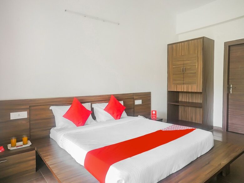 Hotel Oyo 15399 Olive Villa