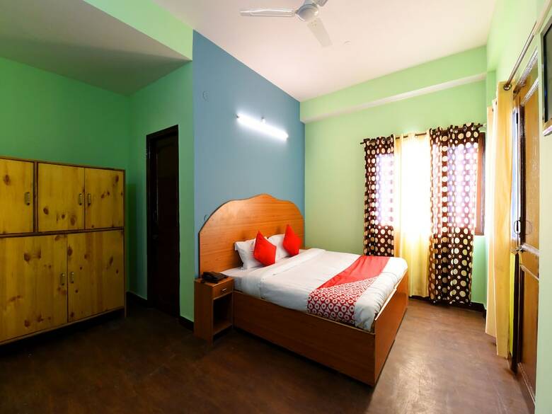 Hotel Oyo 13472 Himalayan Valley
