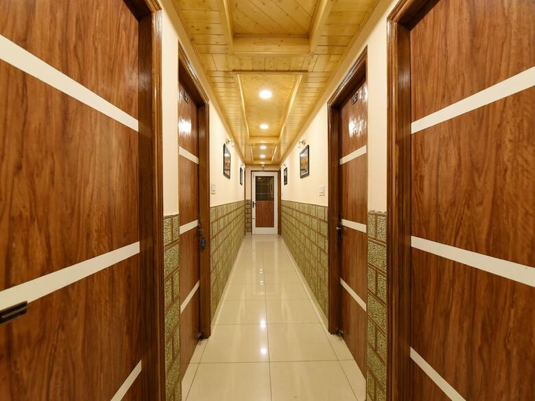 Hotel Oyo 14591 Kasauli View Lodge