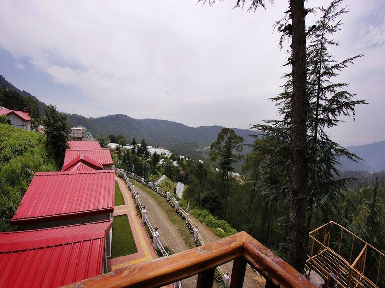 Hotel Oyo 5928 Village Live In Resort