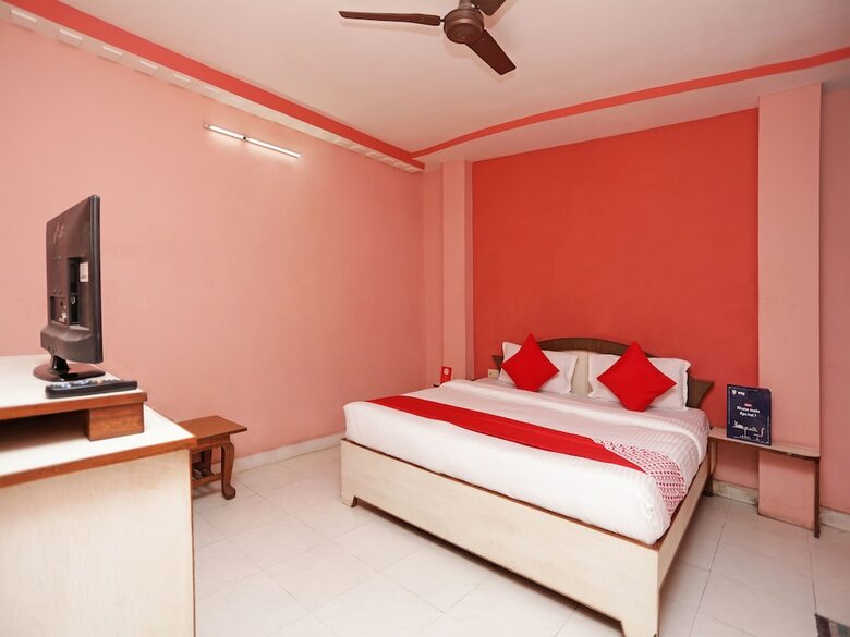 Oyo 12546 Hotel Madhuban