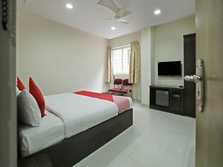 Hotel Oyo Flagship 15444 Manasa Electronic City