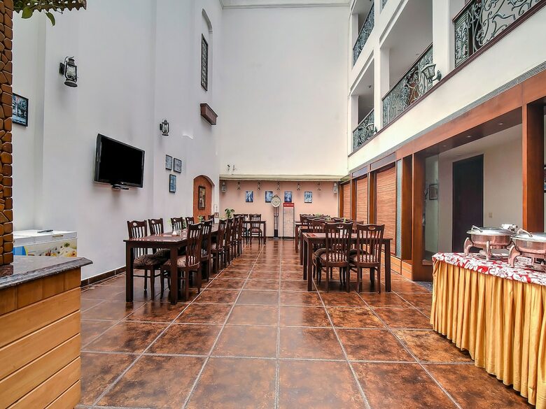 Hotel Capital O 16658 Anila