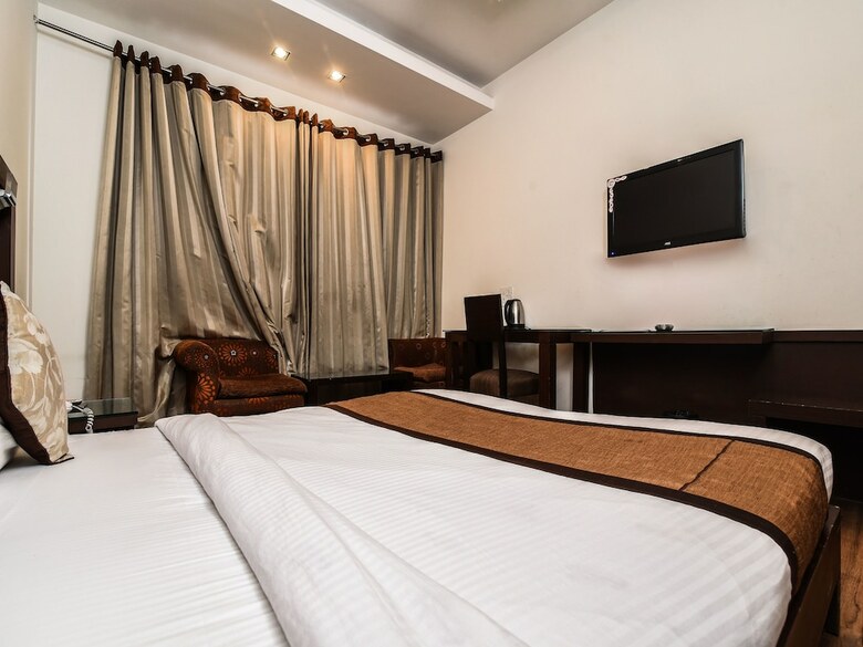 Oyo 644 Hotel Haris Court