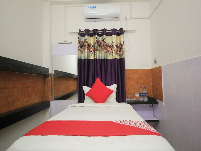 Hotel Oyo 12992 Prince Lodge