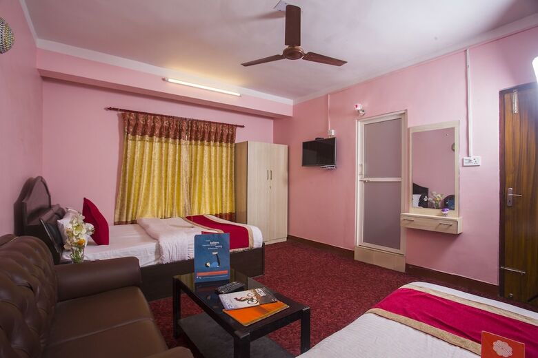 Oyo 161 Ram Janaki Hotel