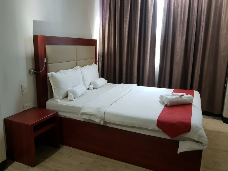 Cherry Midtown Hotel