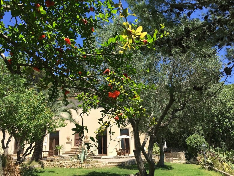 Relais Villa Scinata Luxury Suite