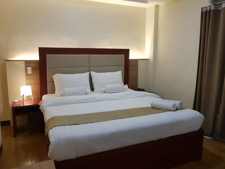 Sleep And Stay Hotel